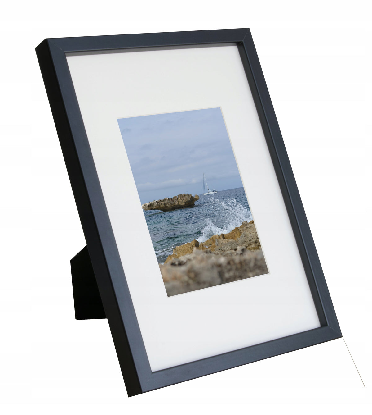 Juodas medinis rėmelis 21×30 cm su paspartu – nuotrauka 2